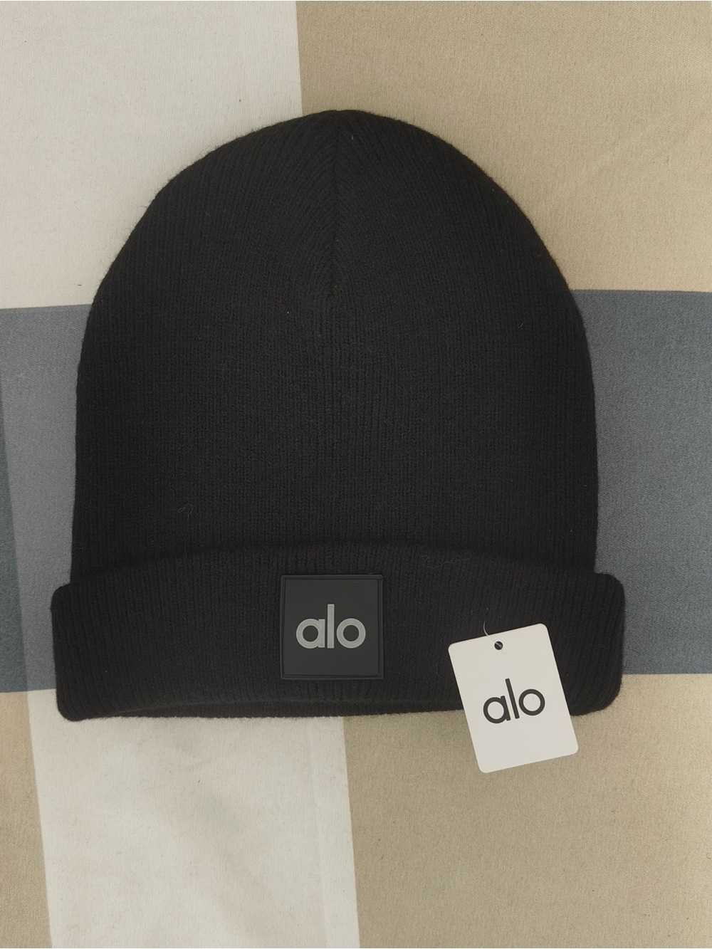 🌹ALO Yoga Men's Black Ribbed Beanie with Logo Patch